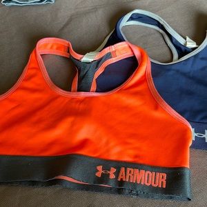 2 girls youth Amour sports bra’s clean, navy blue x-am orange small